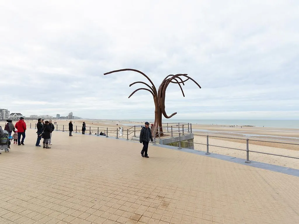 Residentie Kursaal Apartment Ostend 0*,